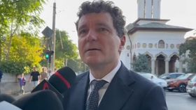 VIDEO Cum a fost surprins Nicușor Dan alături de fiica lui, la începutul anului școlar: „Emoționant de fiecare dată”